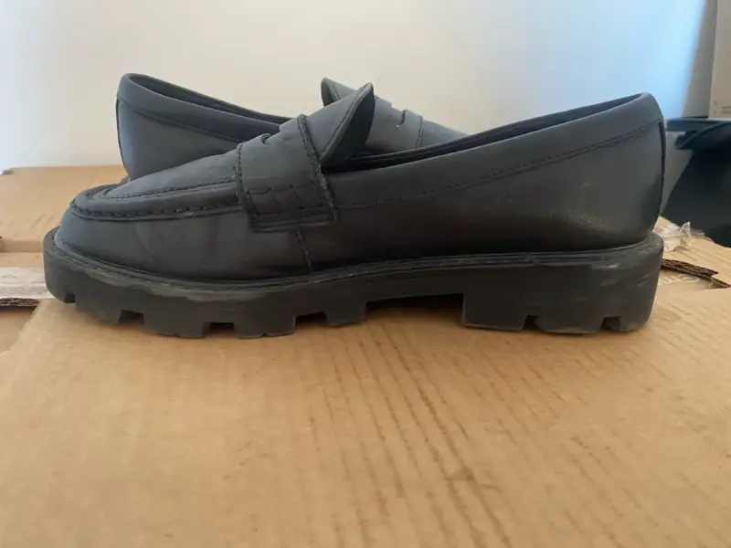 Zapatos mocasines negros de cuero - 2