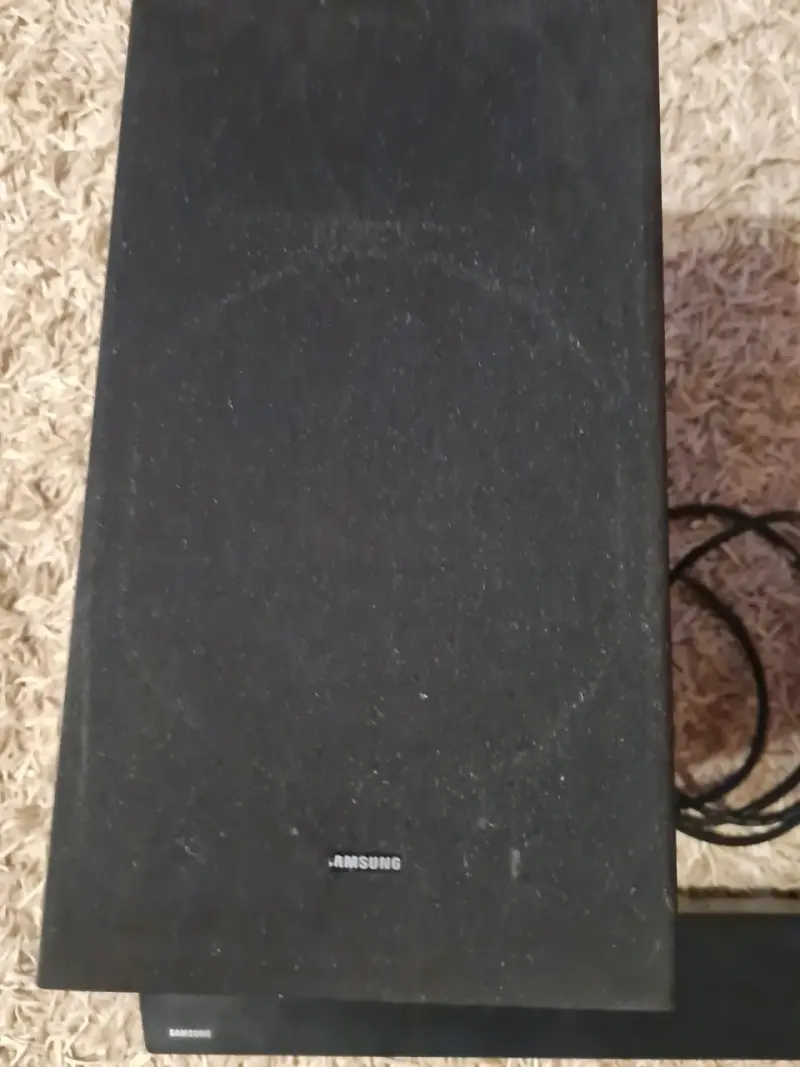 Barra de sonido con subwoofer Samsung - 2