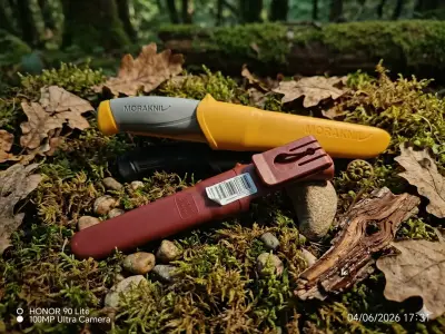 Cuchillos Morakniv con funda - miniatura 1