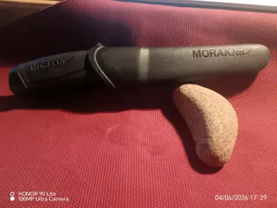 Cuchillos Morakniv con funda - miniatura 2