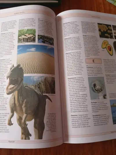 Libro de Ciencias Naturales - miniatura 1