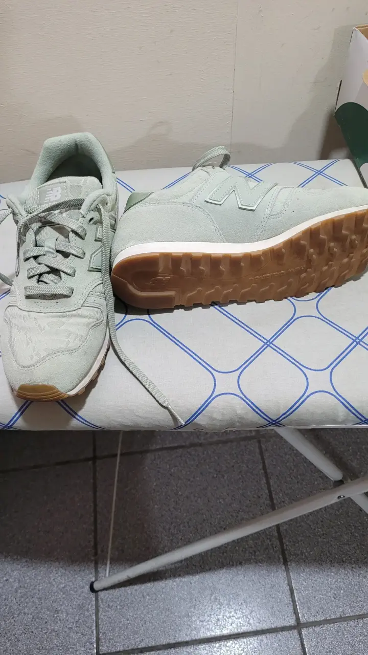 Zapatillas deportivas verde menta