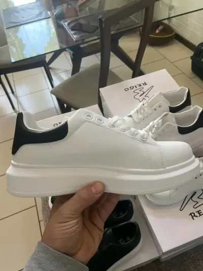 Zapatillas Reigo blancas y negras - miniatura 4