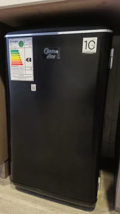 Frigobar frío directo 93lt negro Midea - miniatura 1