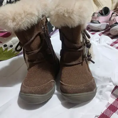 Botas de invierno infantiles - miniatura 1