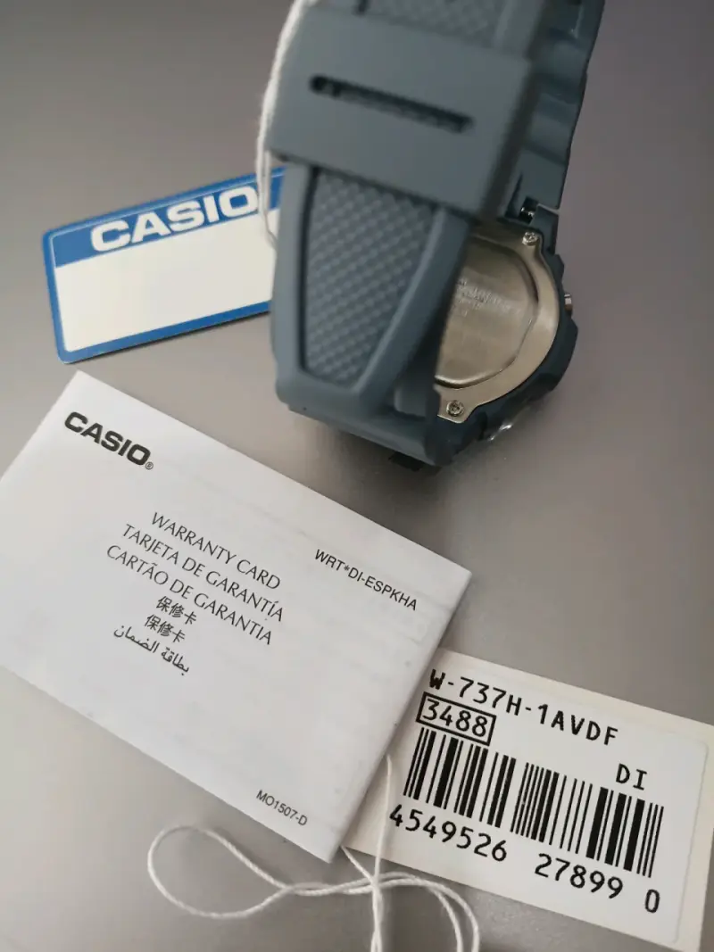 Reloj digital Casio azul - 4