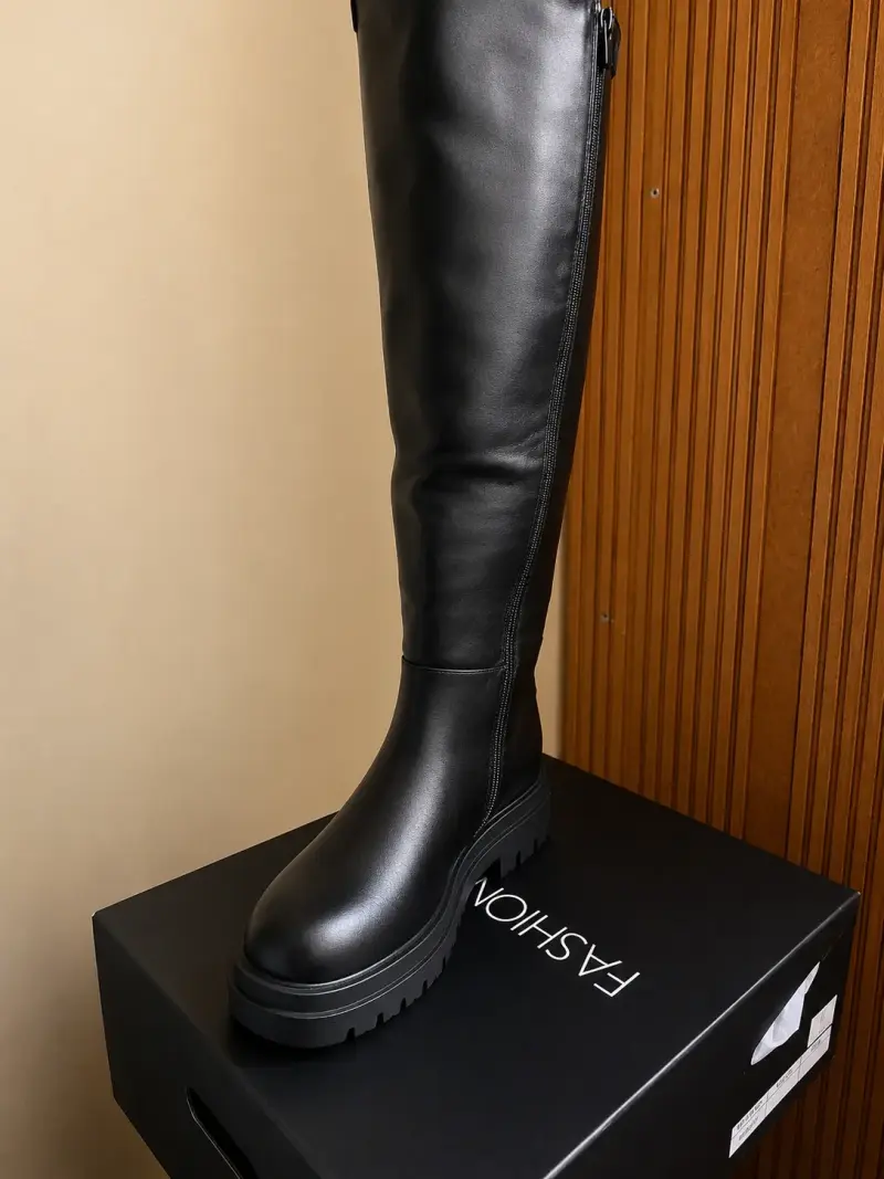 Botas altas negras - 1
