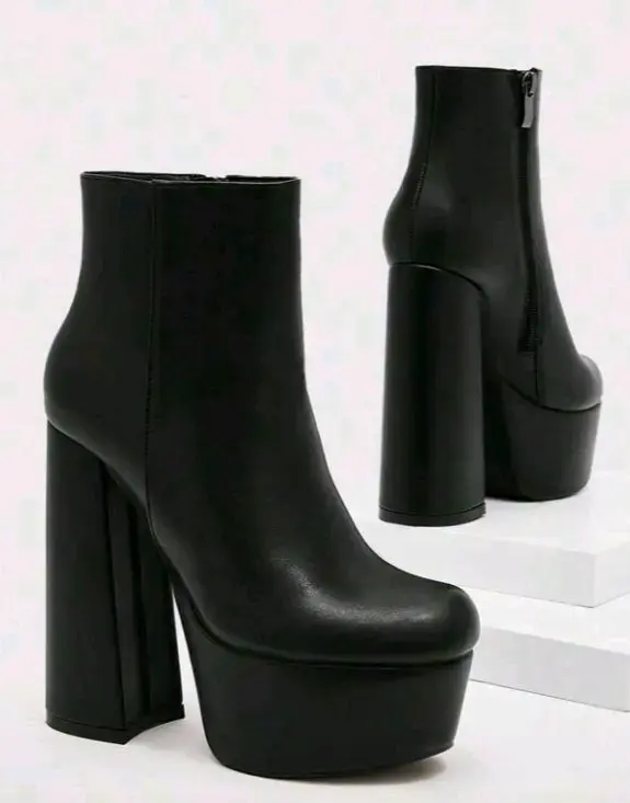 Botines negros de plataforma
