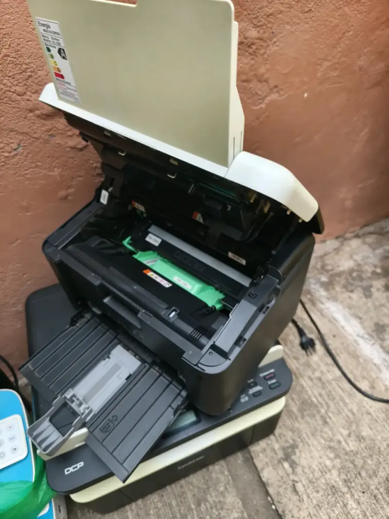 Impresora Brother HL-1202 - 2