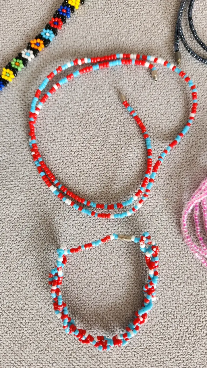 Set de pulseras y collares de mostacillas años 90 - 5