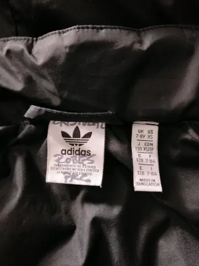 Chaqueta niño negra con capucha Adidas - miniatura 2