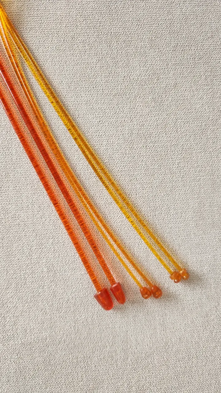 Set de palillos de plástico para tejer - 2
