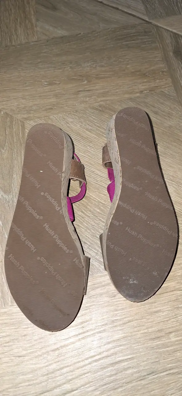 Sandalias Hush Puppies rosadas - 1