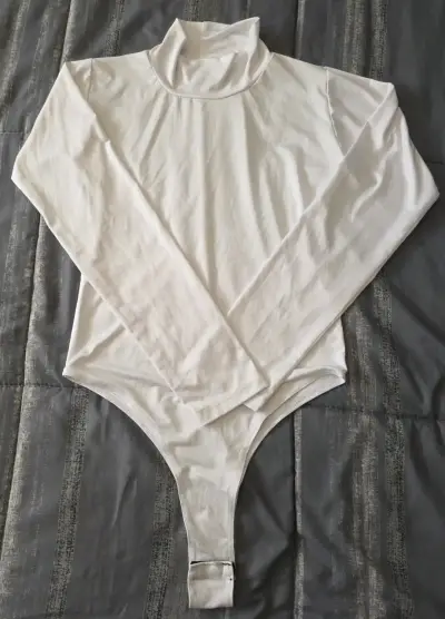 Vendo ropa de mujer desde $4000 o todo en $38.000 - miniatura 5