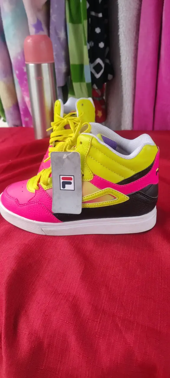 Zapatillas infantiles rosa y amarillo - 2
