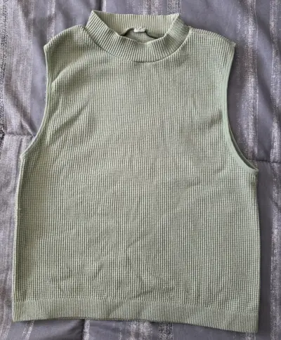 Ropa de mujer en buen estado 🌸 - miniatura 3