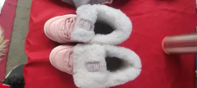 Botines fila rosados con peluche - miniatura 4