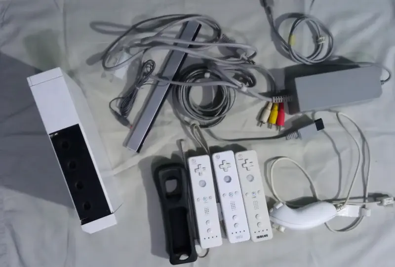 Consola Wii con accesorios - 2