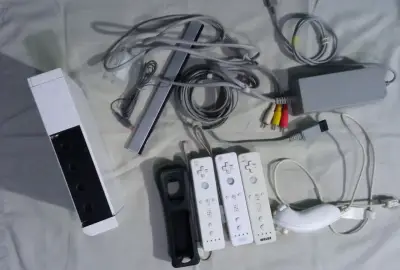 Consola Wii con accesorios - miniatura 2