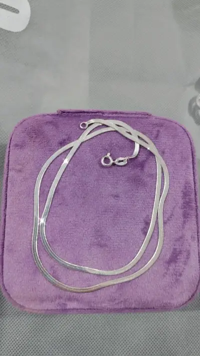 Collar de plata elegante - miniatura 1