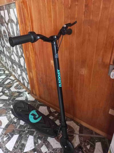 Scooter RADOST negro - miniatura 3