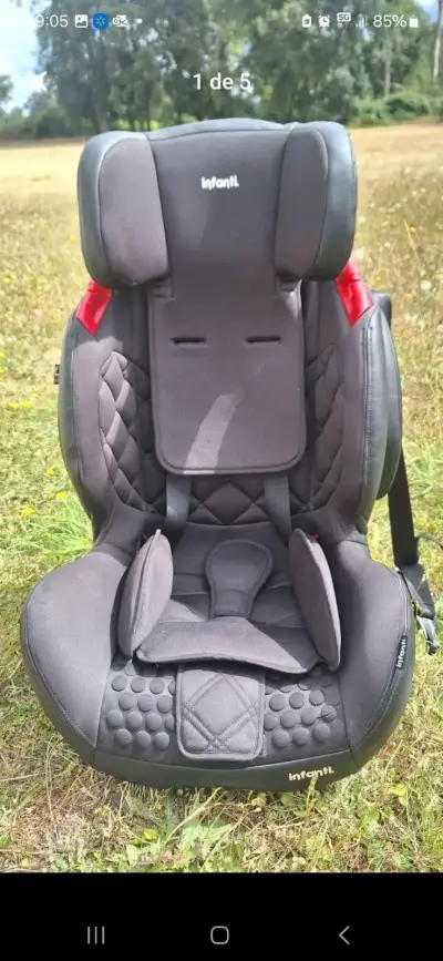 Silla de auto negra para niños infanti - miniatura 3
