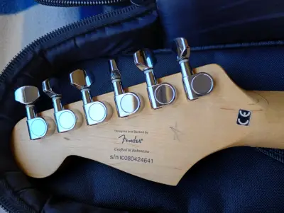 Guitarra Fender Squier Stratocaster, nuevo. - miniatura 5