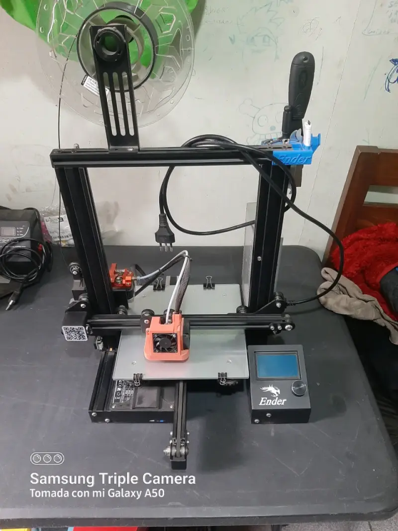 Impresora 3Dcreality Ender 3 funcional - 3