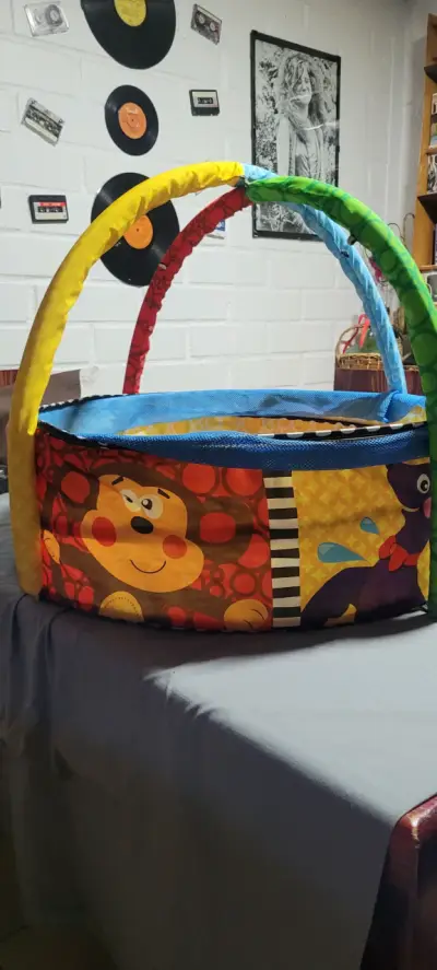 Gimnasio de actividades para bebé - miniatura 3