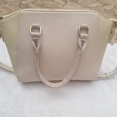 Cartera beige elegante - miniatura 2