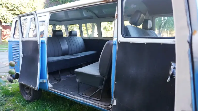 Combi Volkswagen azul retro - 6