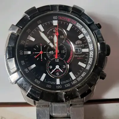Reloj Orient cronógrafo negro - miniatura 1