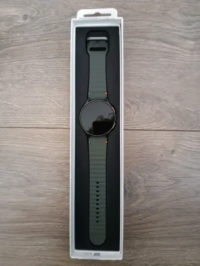 Smartwatch Galaxy Watch7 verde oliva - miniatura 1