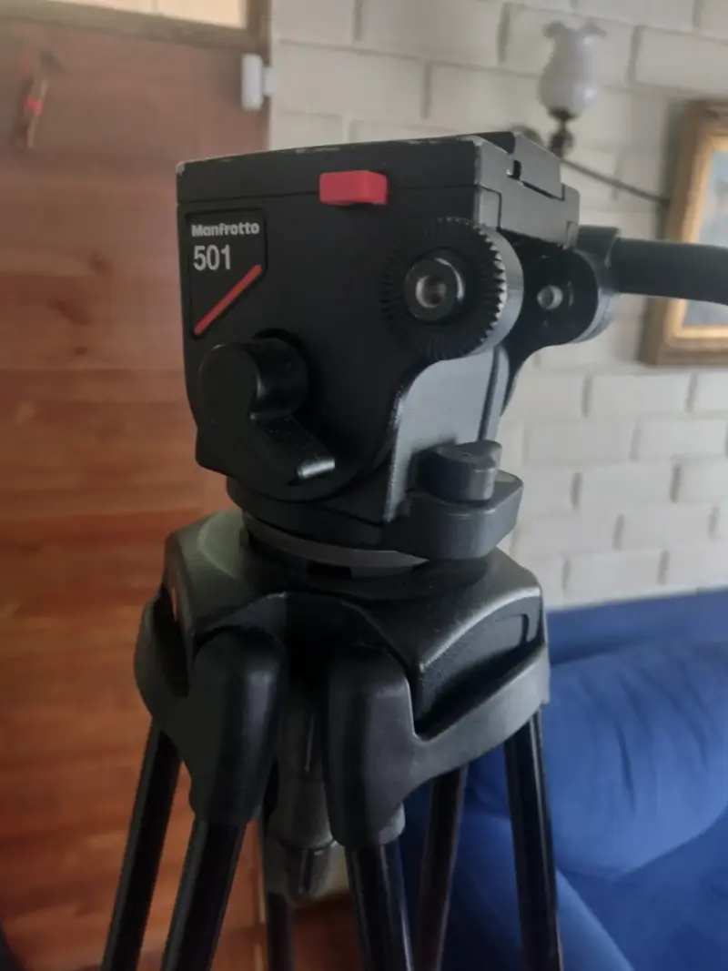 Trípode Manfrotto de video y fotografía - 2