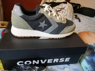 Zapatillas Converse gris y verde - miniatura 1