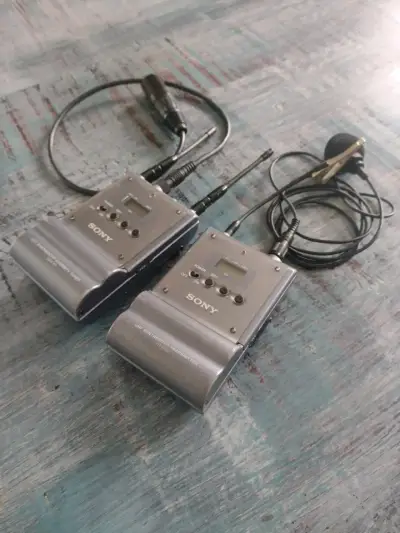 Micrófono inalámbrico profesional Sony UHF - miniatura 2