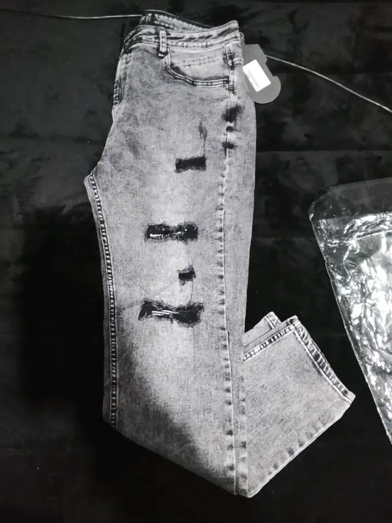 Jeans desgastados gris oscuro - 4
