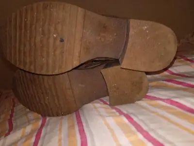 Botas de tacón marrones - miniatura 2