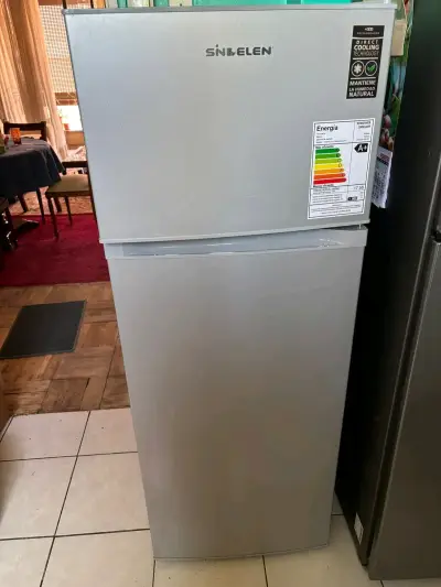 Refrigerador Sinelene plateado - miniatura 1