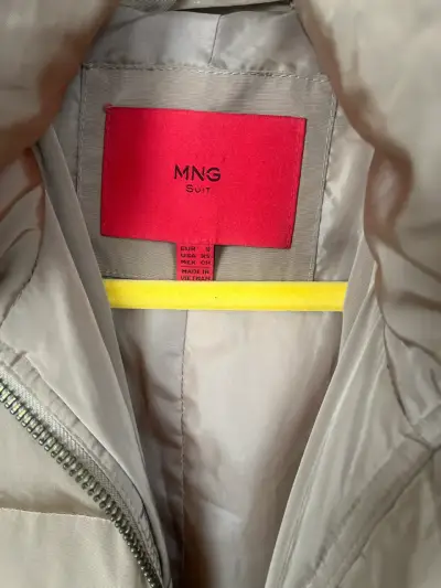 Parka caqui con capucha - miniatura 2
