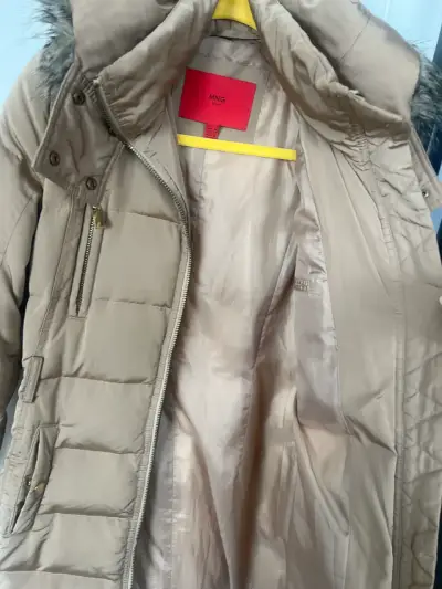 Parka caqui con capucha - miniatura 3