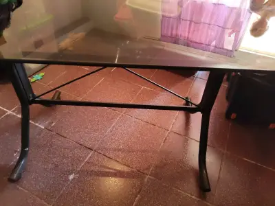 Mesa de vidrio ovalada - miniatura 3