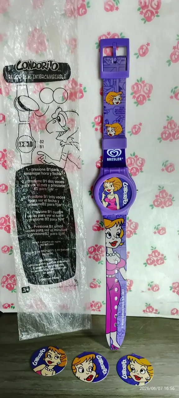 Reloj digital Condorito morado y 2 de monster high - 1