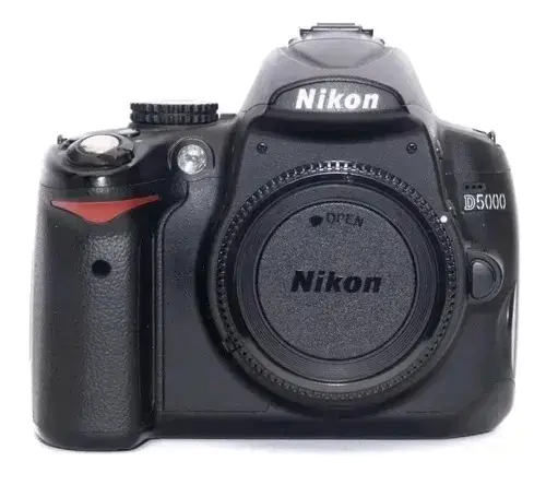 Cámara Nikon D5000 DSLR