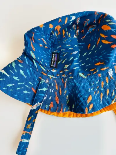 Gorro reversible bebé Patagonia - miniatura 1