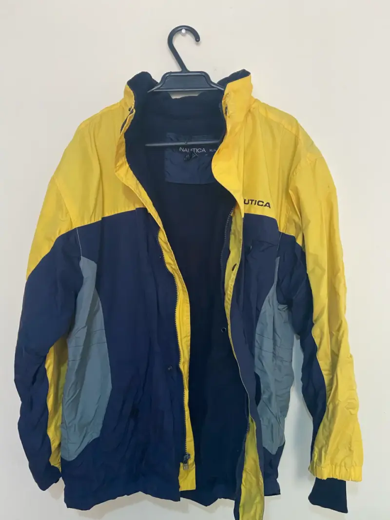 Chaqueta Nautica amarilla y azul - 3