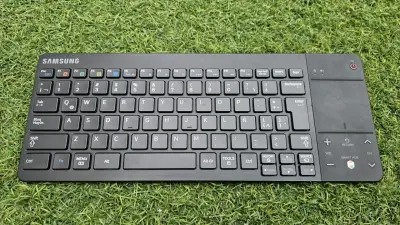 Teclado Samsung Smart TV - miniatura 1