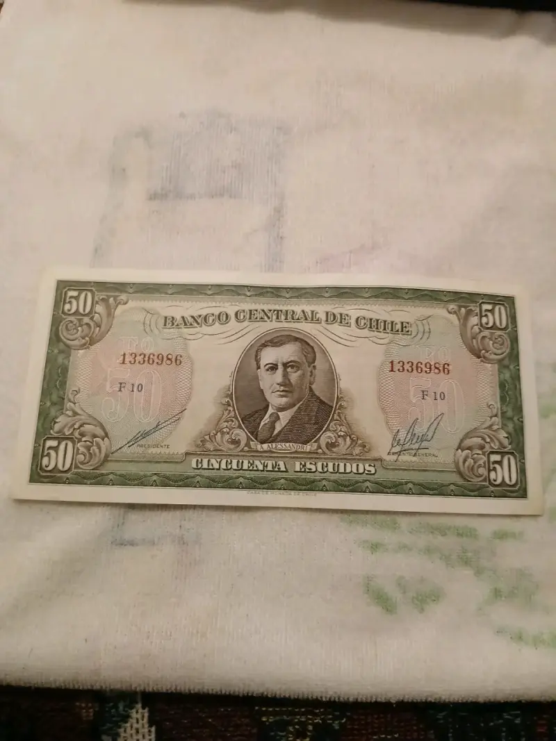 Billete 50 Escudos Chile UNC - 1