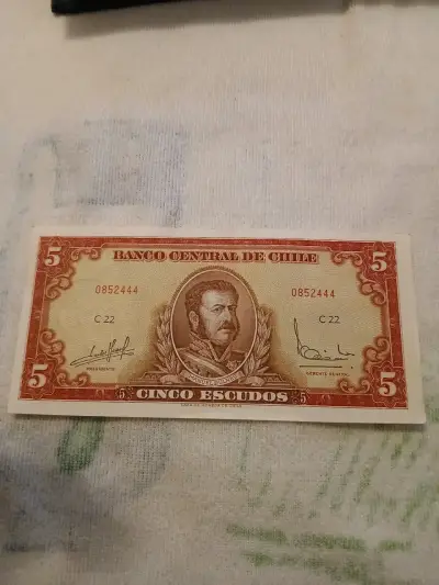 Billete antiguo 5 escudos Chile UNC - miniatura 1