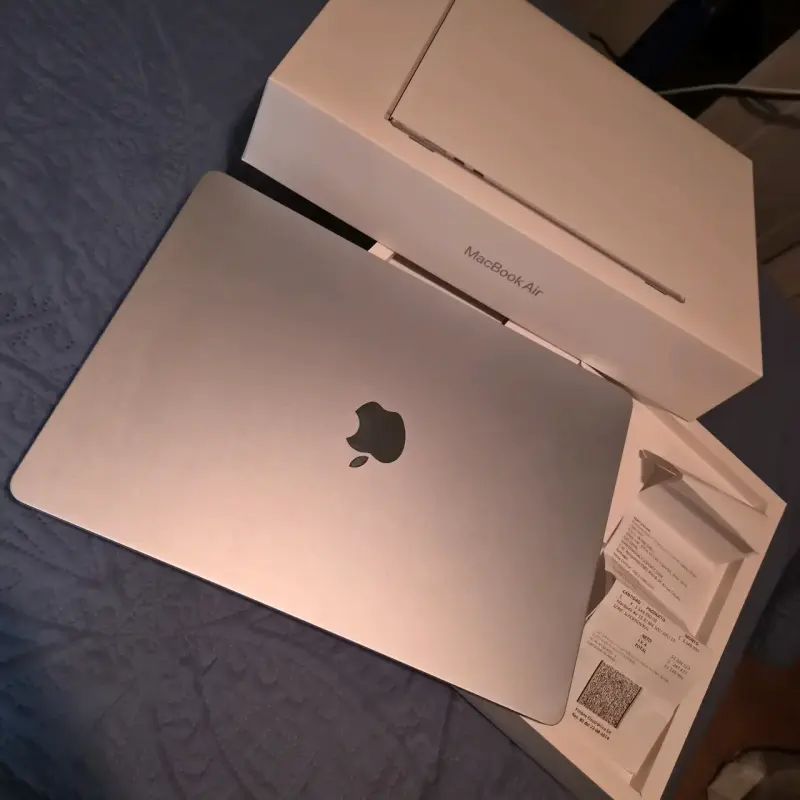 Macbook Air M4 - 7